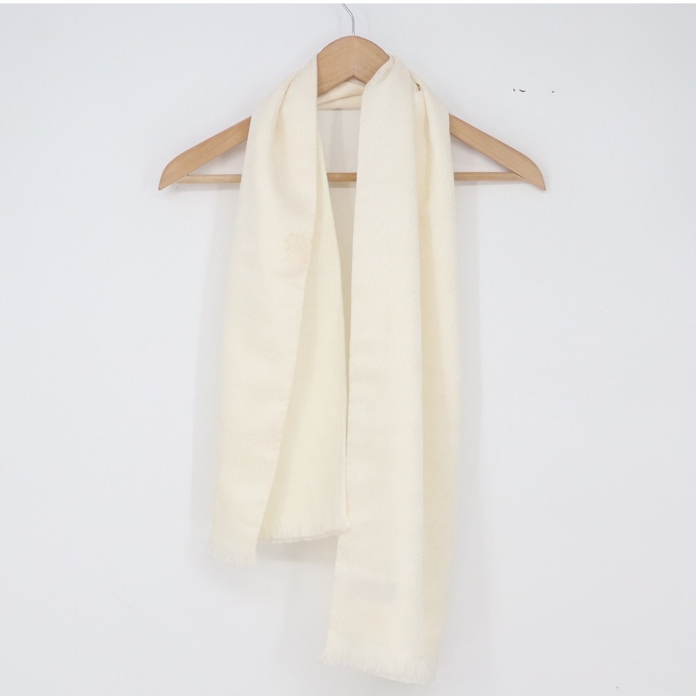 Stefano Scarf Unisex One Size Cream Paisley Damask Eyelash Fringe Good